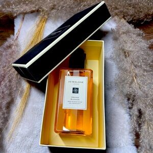 Jo Malone 
Body and Hand Wash